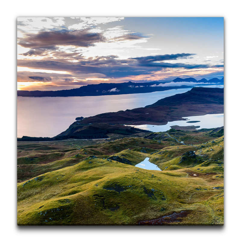 East Urban Home Leinwandbild Panorama in Schottland | Wayfair.de